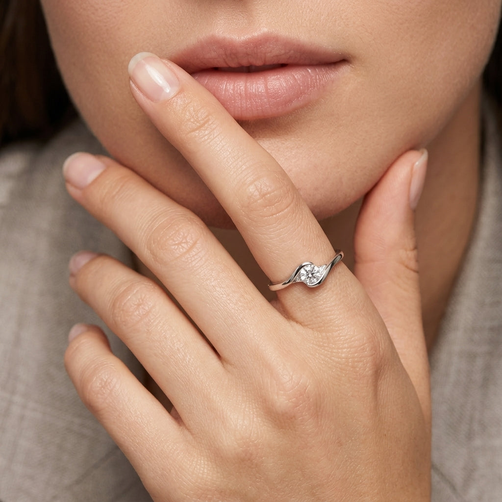 ANVIRA Silver Solitaire Swirl Ring — view 3