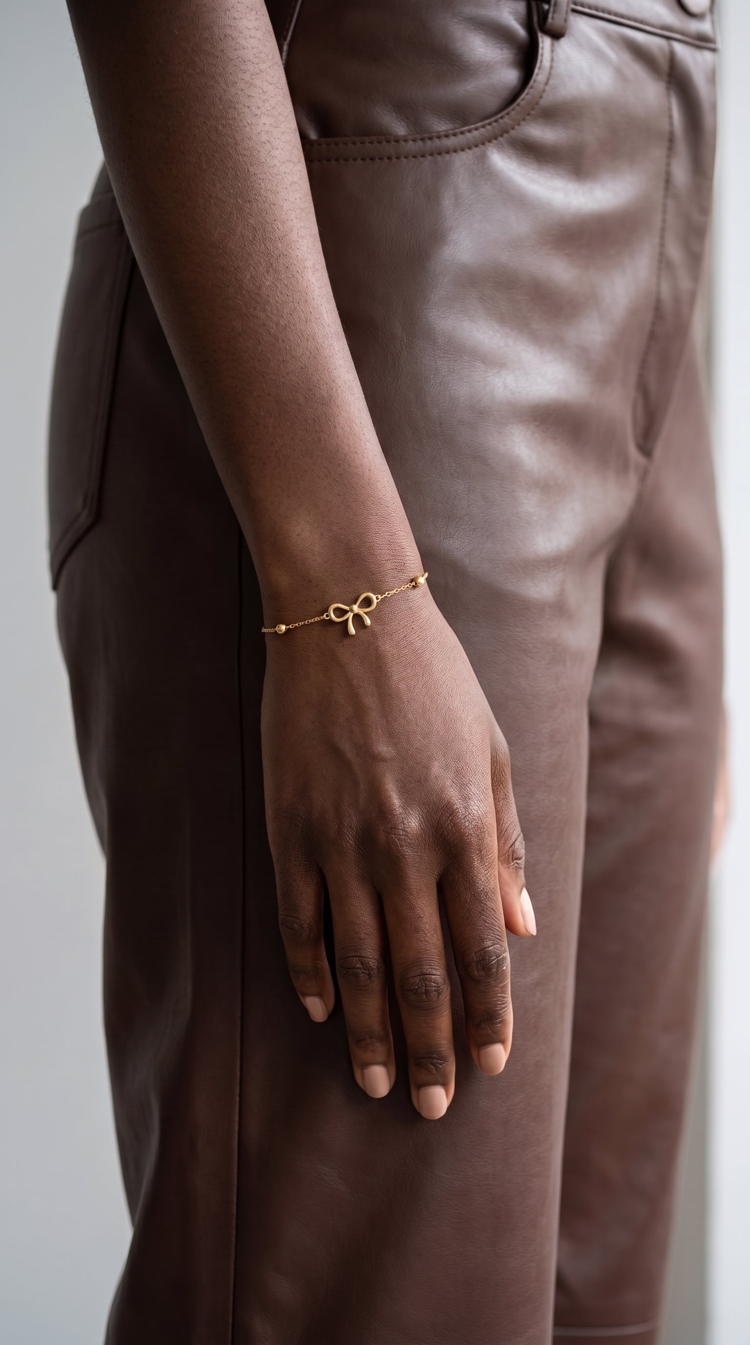 ANVIRA Gold Bow Charm Bracelet — view 6
